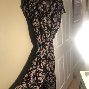 Floral Jump Suit $20 (Plus Size) 2X